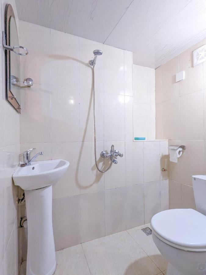 Harmony Backpackers Hostel Batum Dış mekan fotoğraf