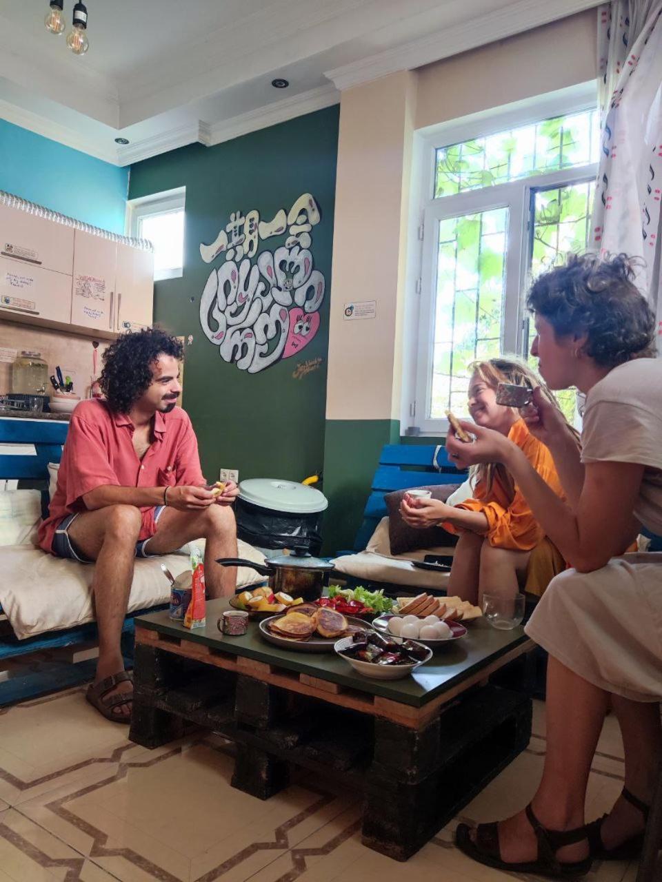 Harmony Backpackers Hostel Batum Dış mekan fotoğraf