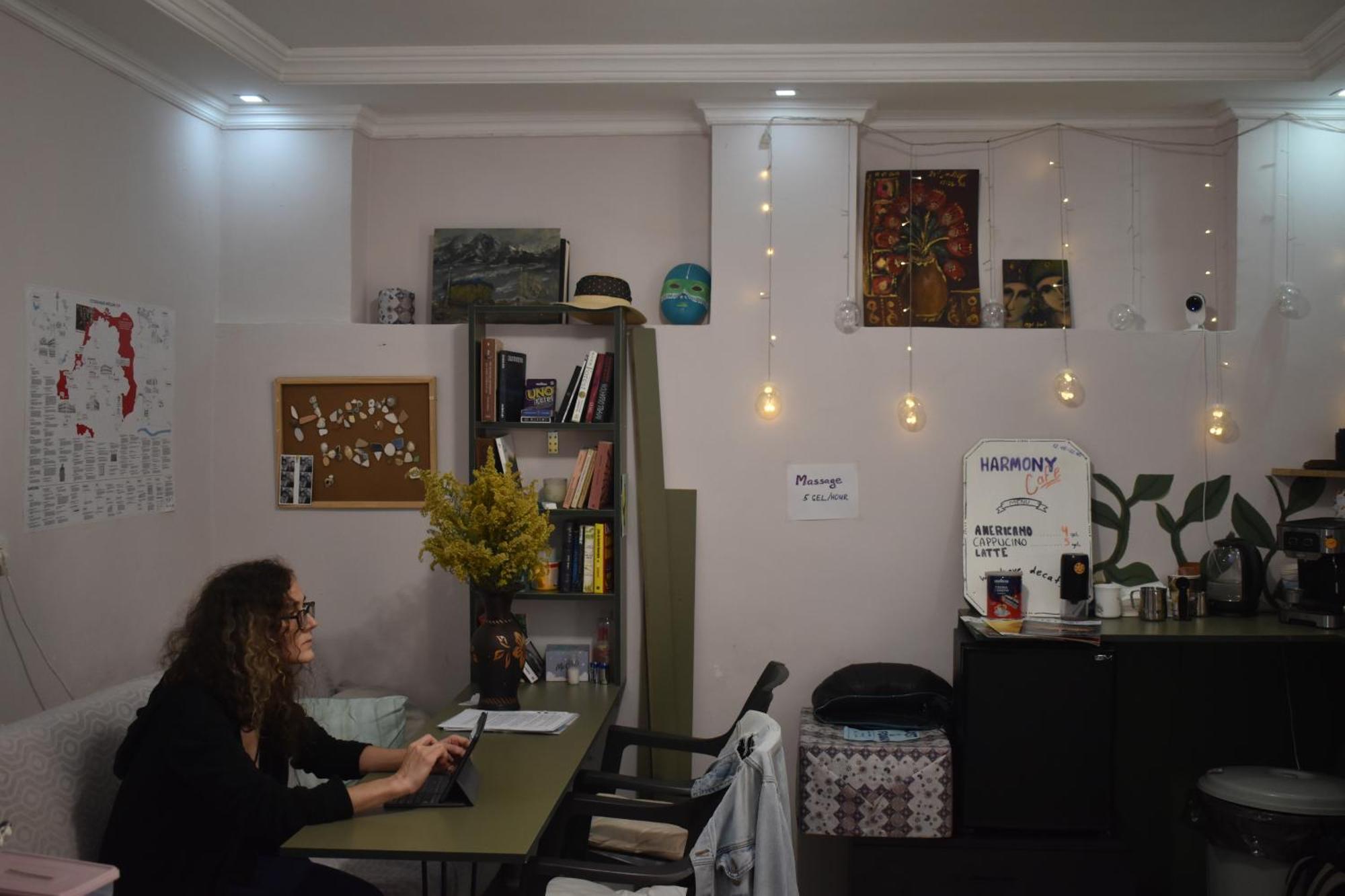 Harmony Backpackers Hostel Batum Dış mekan fotoğraf