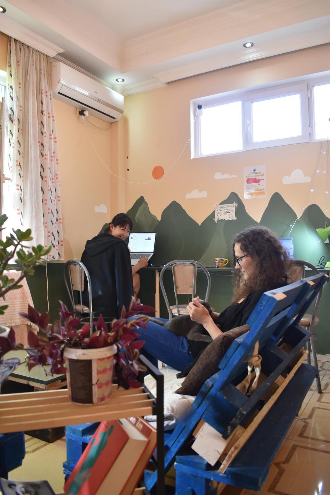 Harmony Backpackers Hostel Batum Dış mekan fotoğraf